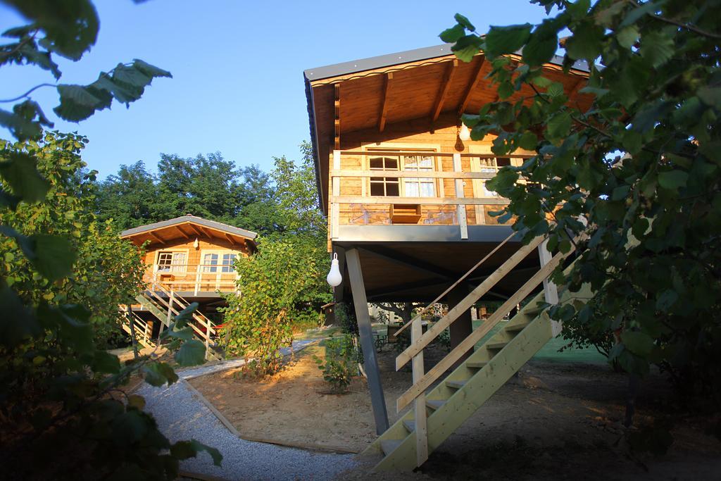 Ecolodge Langhe Cherasco Exterior photo