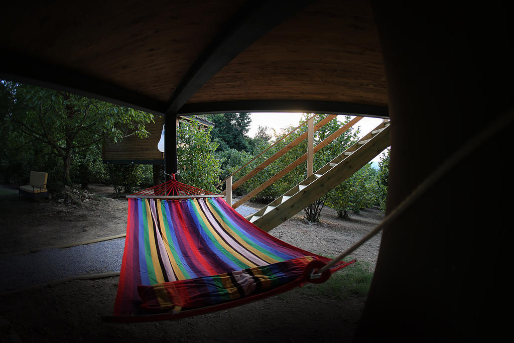 Ecolodge Langhe Cherasco Exterior photo