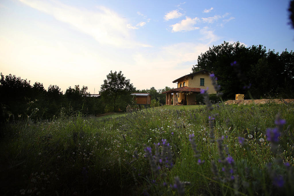 Ecolodge Langhe Cherasco Exterior photo
